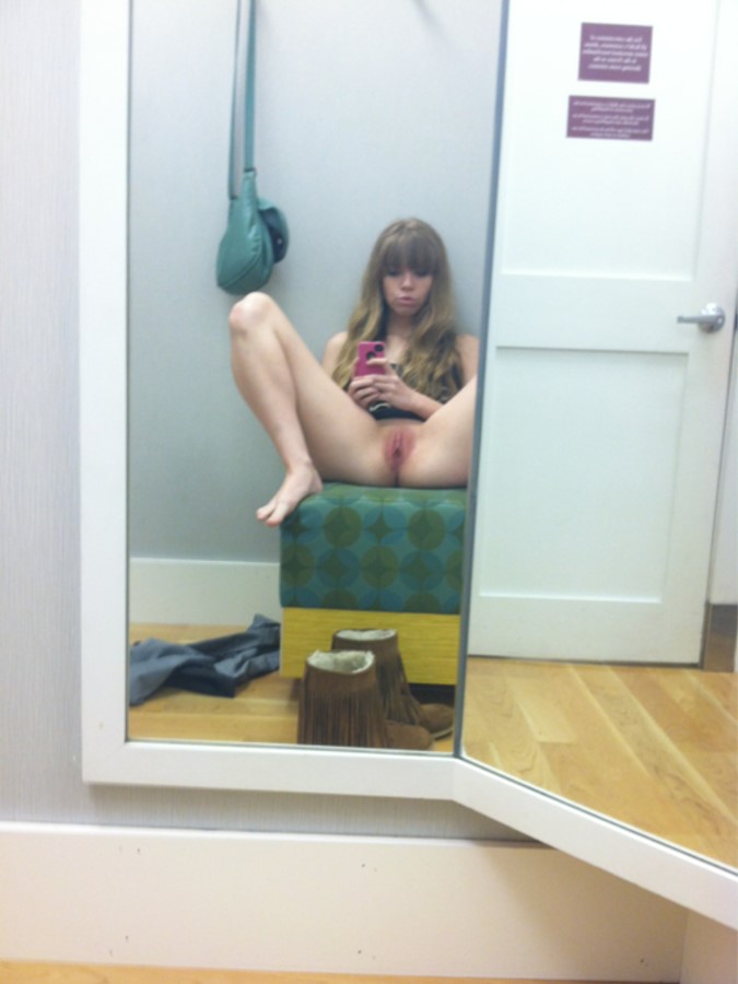 Selfie dressing room shots-nude pics