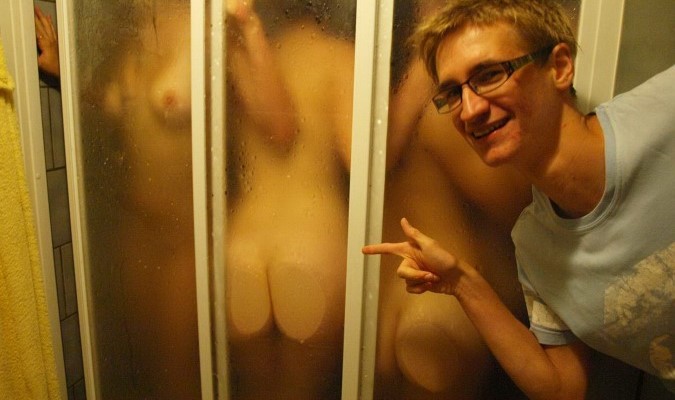 ASSES ON GLASS