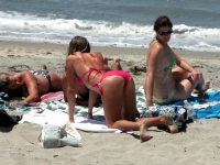 Beach Butts 05