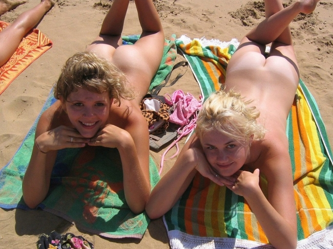 Beach Butts 14