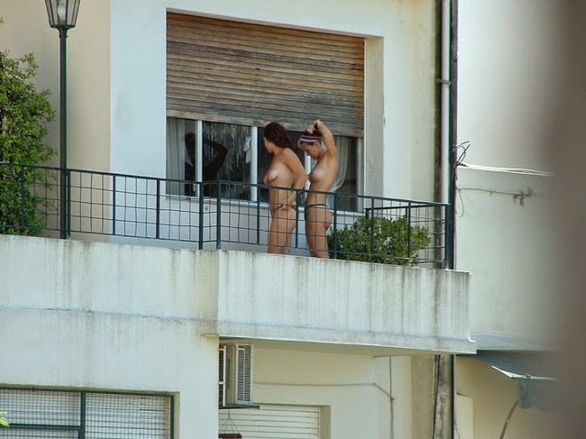 Best Use Of A Balcony 26