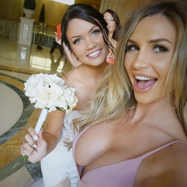 Bridesmaids 19