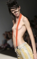 Catwalk Nips 09