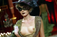 Catwalk Nips 03