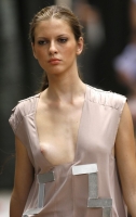 Catwalk Nips 17