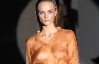 Catwalk Nips 05