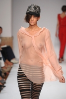 Catwalk Nips 39