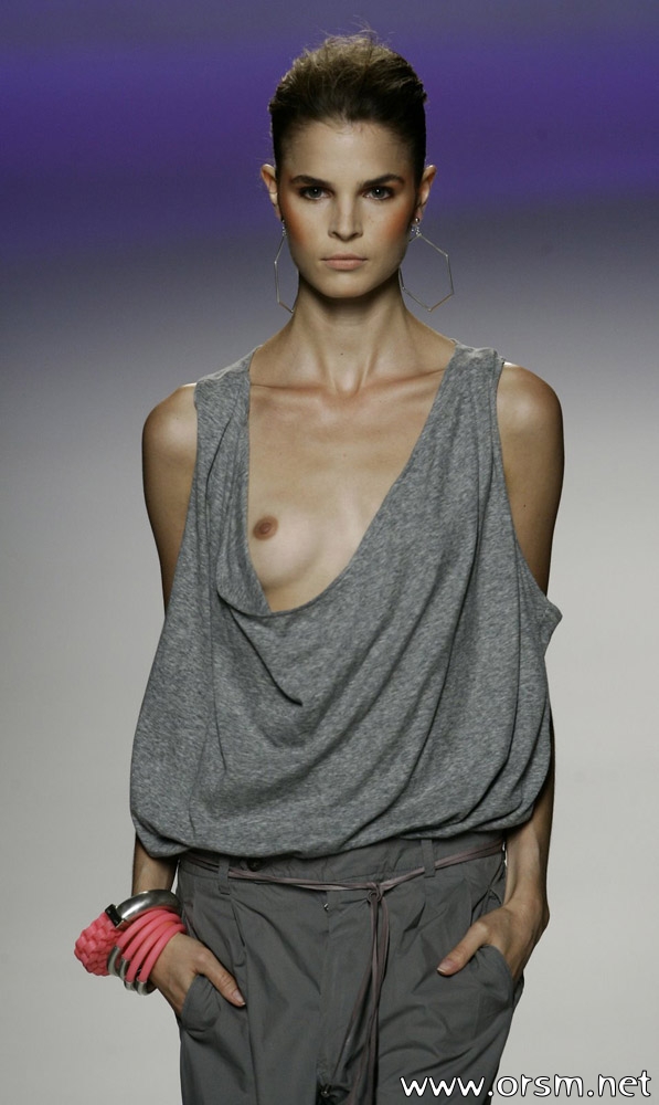 Catwalk Nips 56