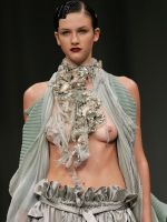 Catwalk_nips_04