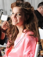 6764 Barbara Palvin