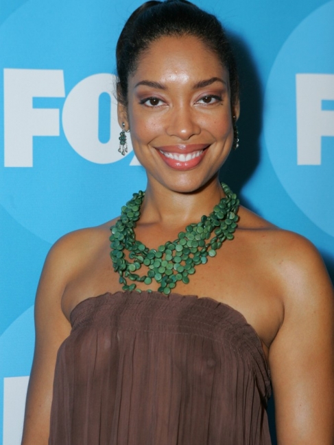 1022 Gina Torres