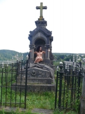 Cemetery Flashing 09