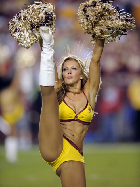 Cheerleaders 09