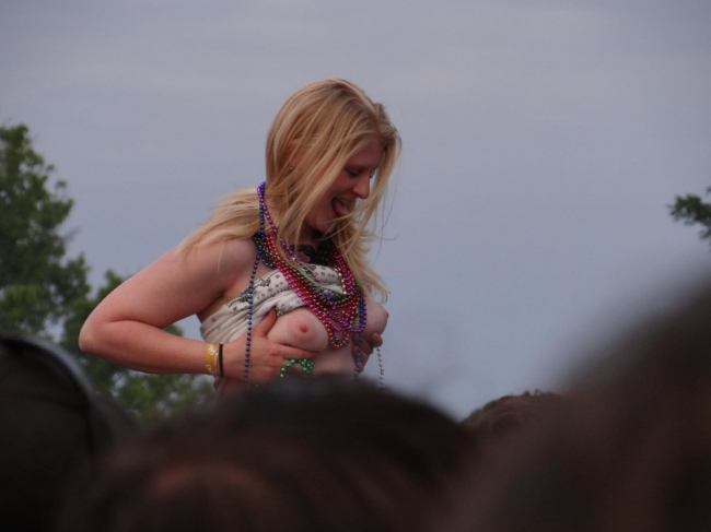 Concert Flashing 32