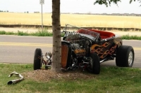 Crashed Cool Cars 02