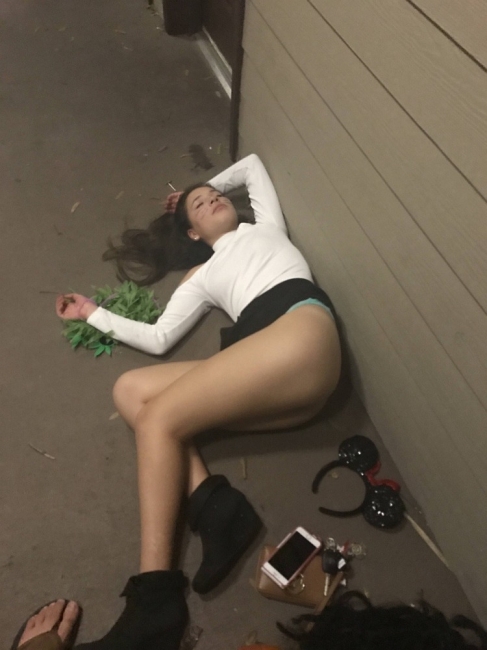 Drunk Girls 16