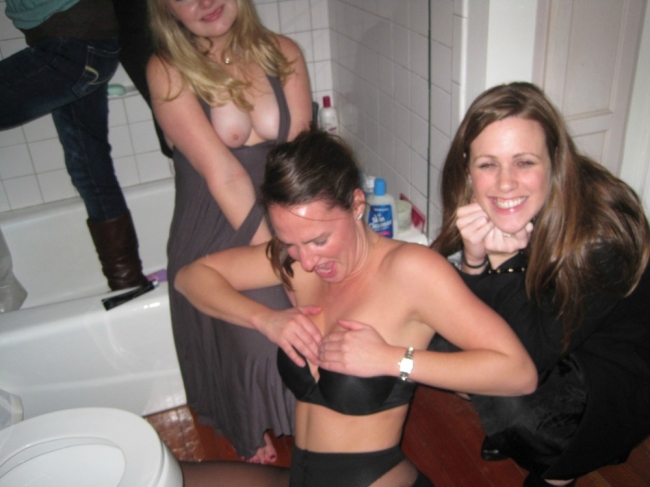 Drunk Girls 11