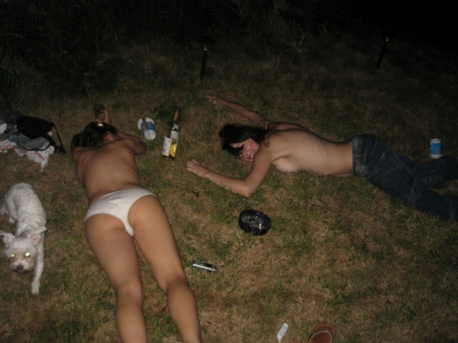 Drunk Girls 03