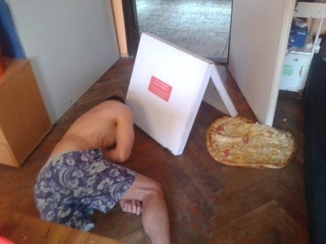 everyone-loves-pizza-30.jpg