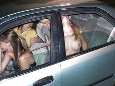 Girls In Cars 01