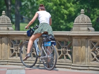 Girls On Bikes 04