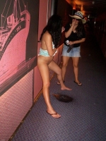 Girls Peeing 02