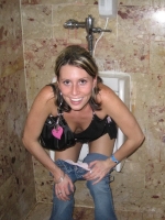 Girls Peeing 19