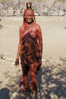 Himba_tribal_women_03