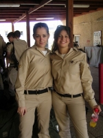 Israeli_army_chicks_07