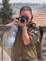 Israeli_army_chicks_11