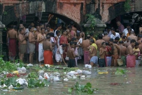 Life On The Ganges 48