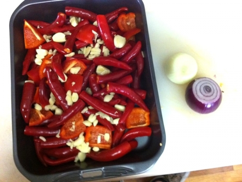 Making Chilli Sauce 04