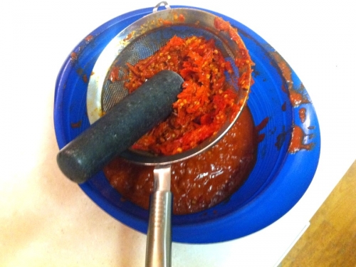 Making Chilli Sauce 10