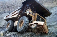 Mining Mishaps 02