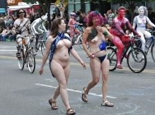 Nude In Public 07