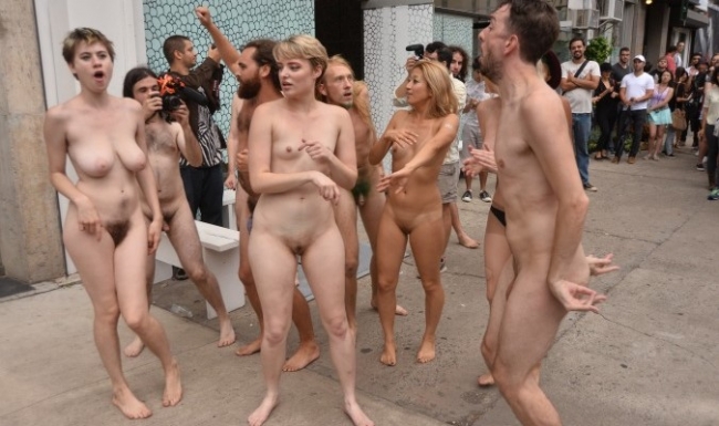 Nude In Public 05