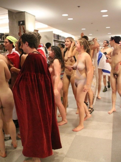 Nude In Public 18