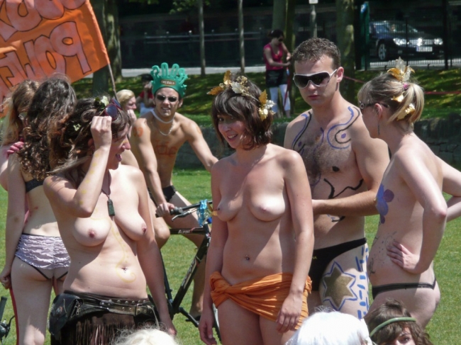 Nude Protesters 14