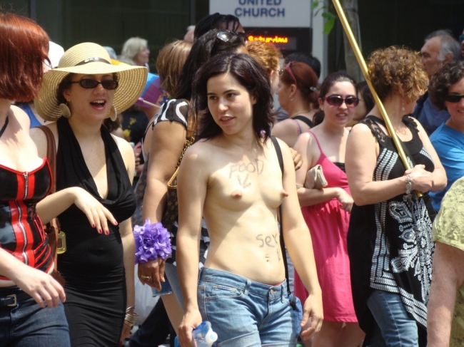 Nude Protesters 31