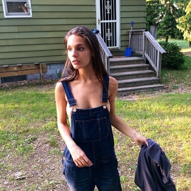 Overalls Are Back 20
