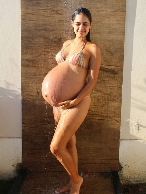 Pregnant 25