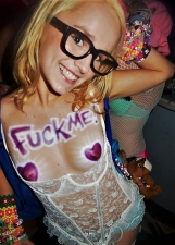 Raver Babes 29