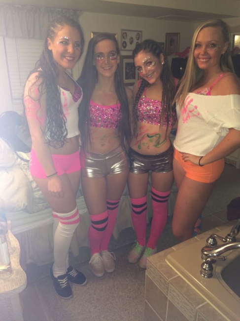 Raver Babes 22