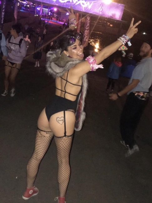 Raver Babes 31