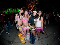 Raver Babes 01