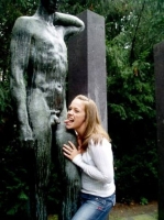 Sexual_statues_07