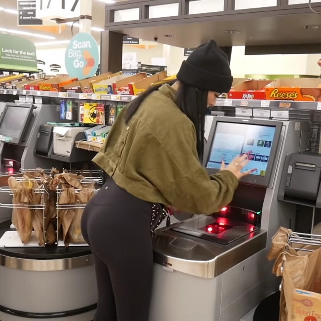 Shoppers 22