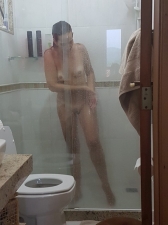 Shower Time 08