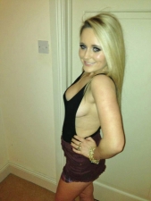 Side Boob 25