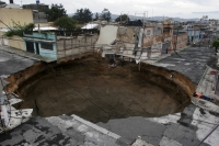 Sinkholes 12